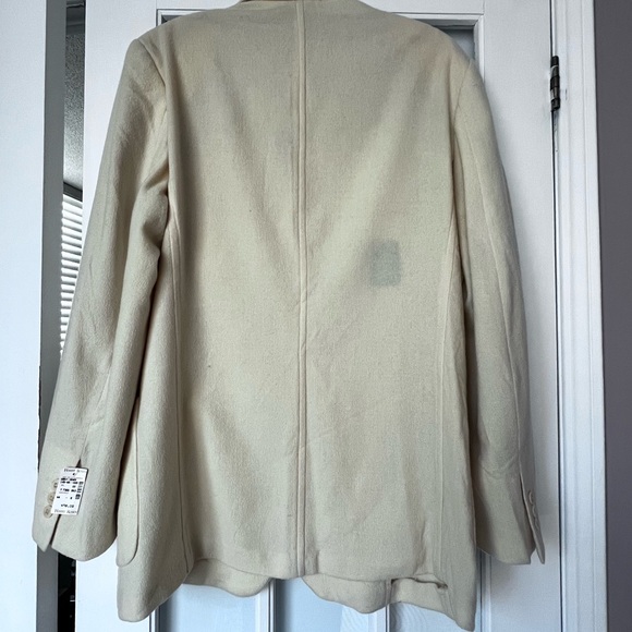 Harry Rosen Cream Jacket - Picture 3 of 5